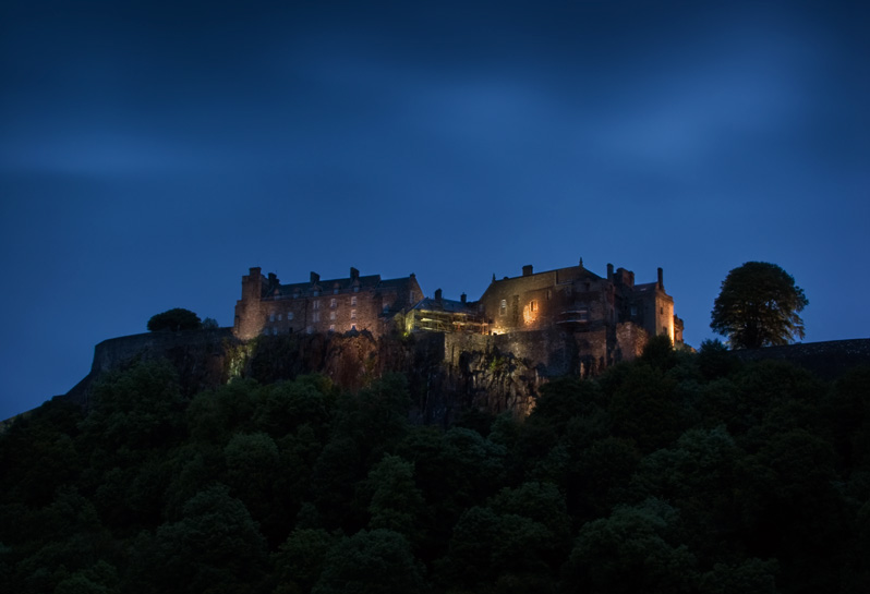 Stirling-Castle---Dawn-800